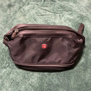 Swiss Gear Dopp kit